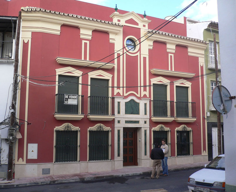 Clasic Plurifamiliar Entremedianeras 91